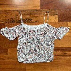 Aeropostale Cold Shoulder Floral Top